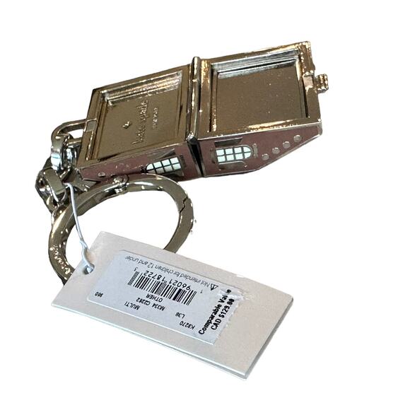 Kate Spade Gingerbread House Keychain Bag Charm Metal - Picture 3 of 7